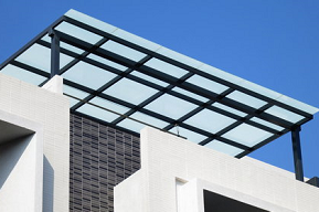 就伍吉採光罩高品質遮雨棚材料