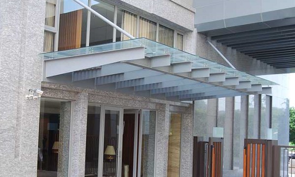 就伍吉採光罩大雅住宅採光罩案例1