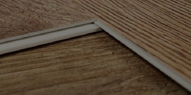 嘉鋐地板的彰化卡扣式地板，具防水耐磨特性